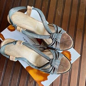 Donald Pliner sling back POLA-60CF rust/bronze natural wedge heels.